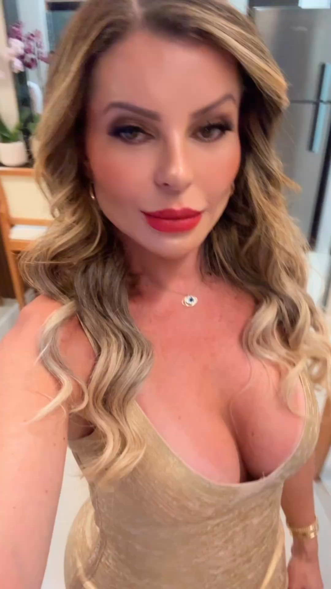 Vídeo Alexia França, Vitória ES - The queen is back