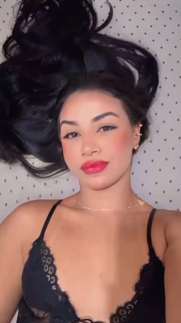 Vídeo Aline Roitman, Vila Velha ES - Sexy, elegante e divertida… sweet girl