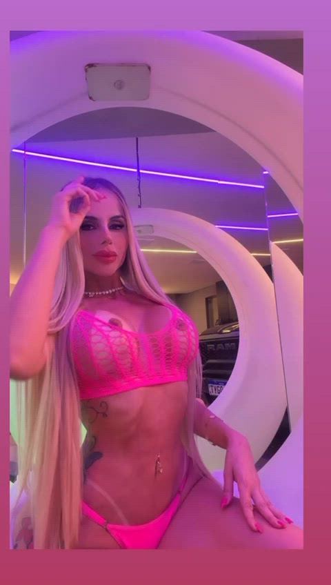 Vídeo Amanda Lage, Belo Horizonte MG - Barbie está de volta