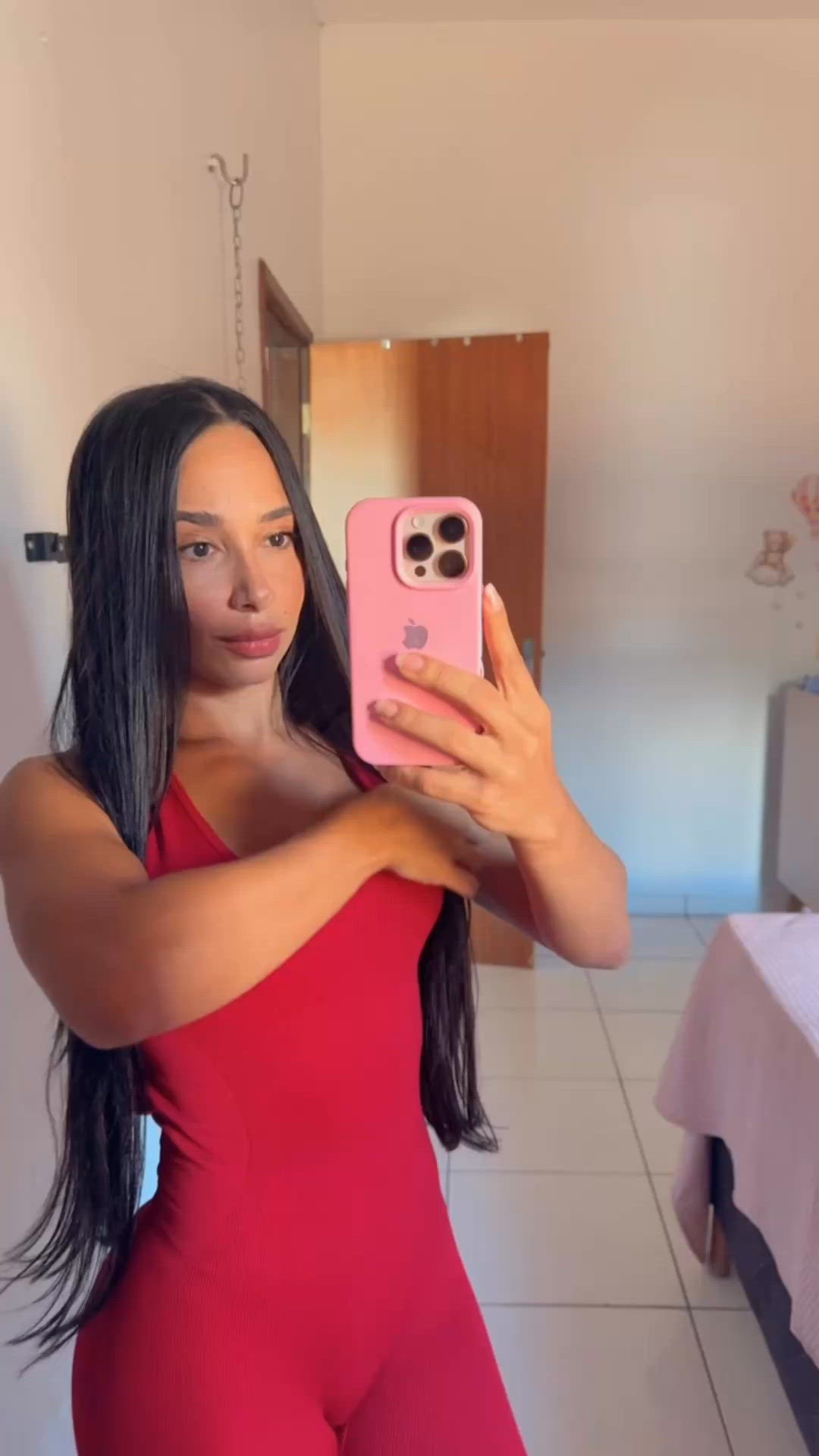 Vídeo Ana Paula Prates, Vitória ES - Pequena de corpo escultural