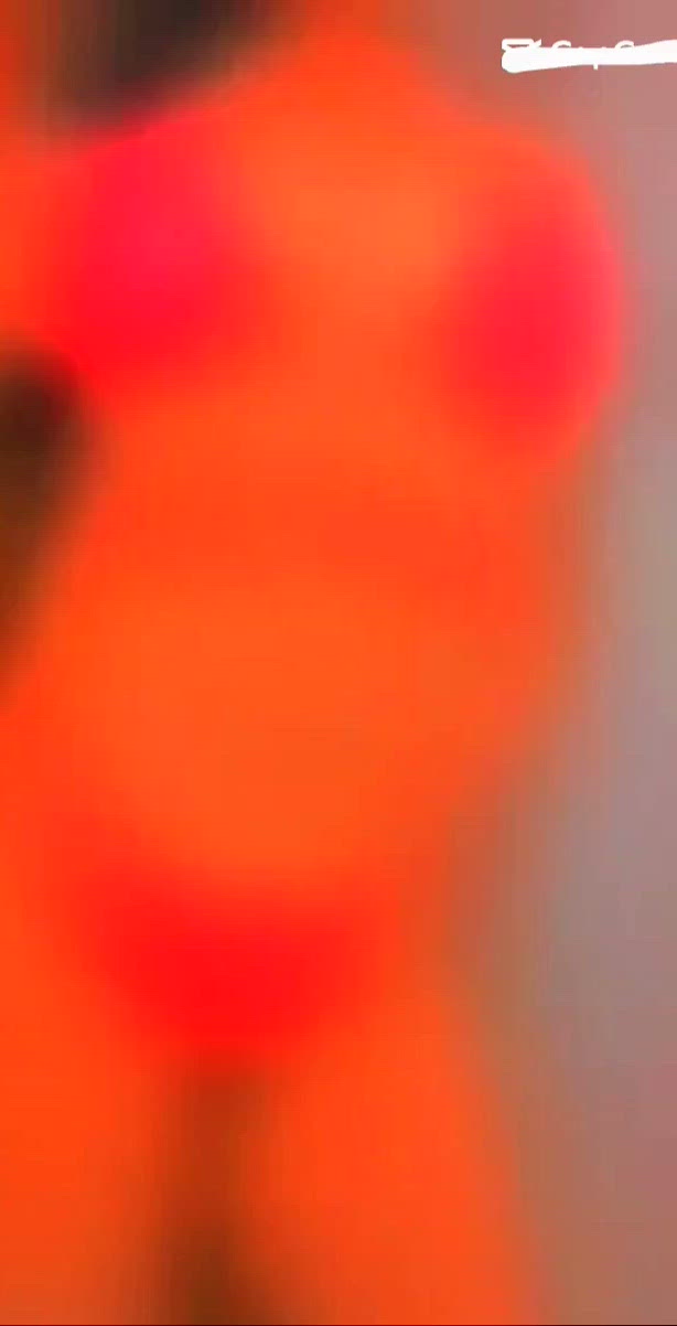 Vídeo Ananda, Marataízes ES - Para seu momento muito mais quente - Clique para assistir