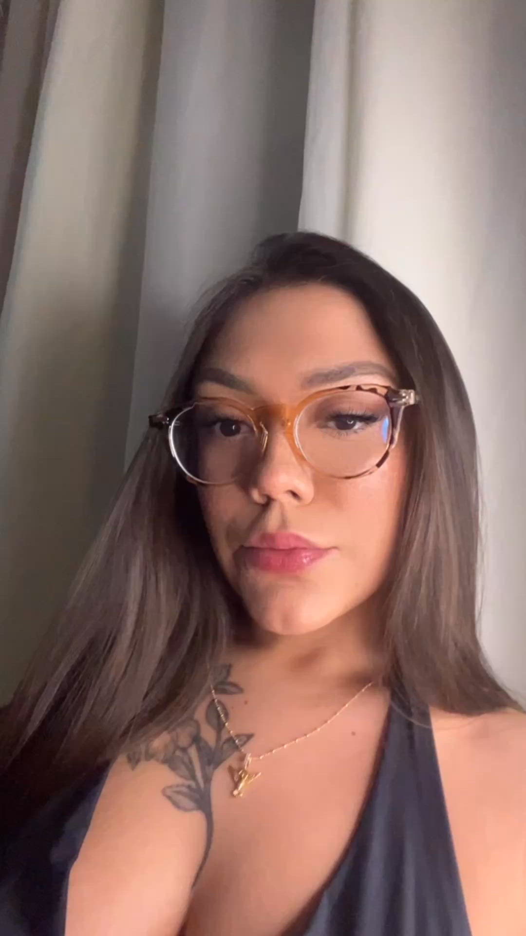 Vídeo Babi Luz, Vitória ES - Namoradinha quente - Clique para assistir