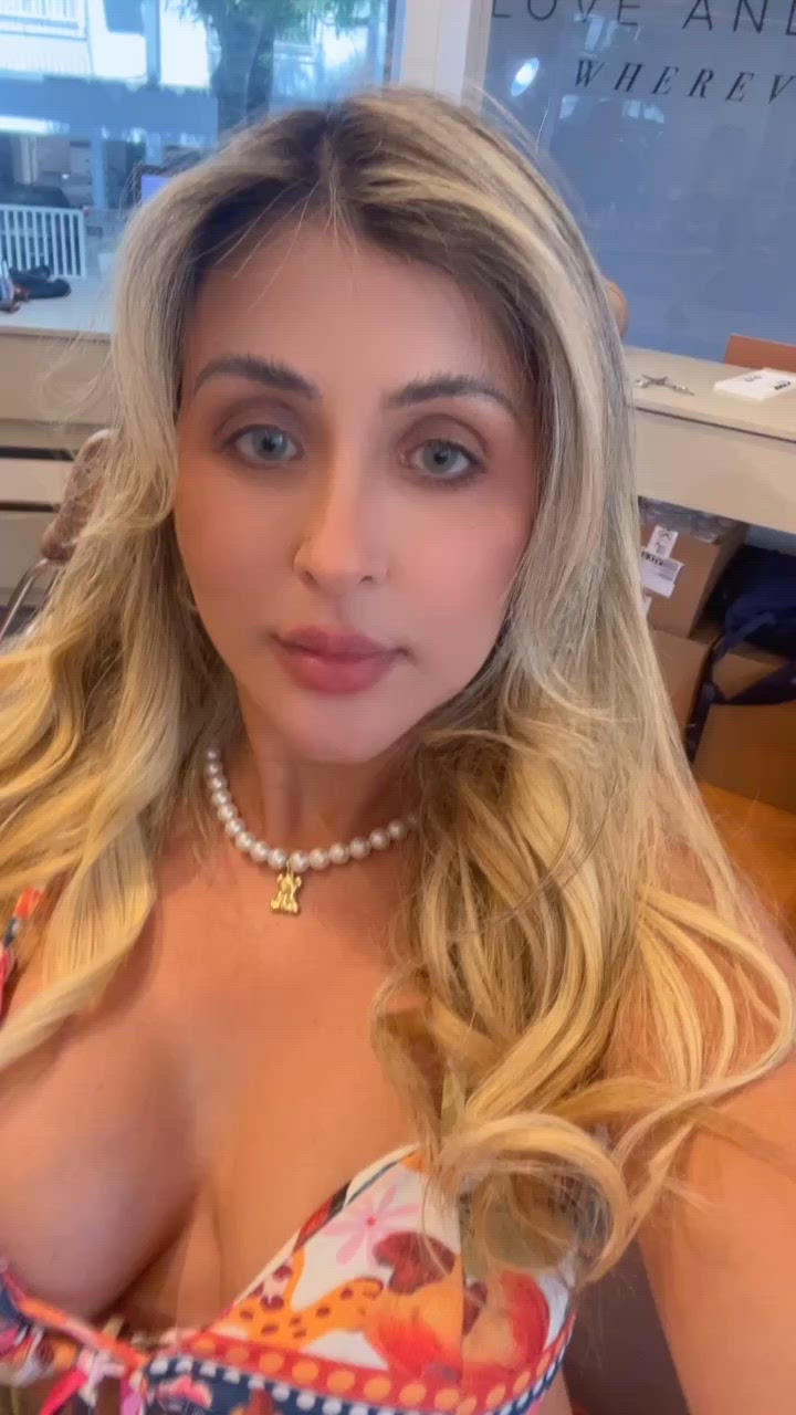 Vídeo Bárbara Andrade, Vitória ES - Sou uma linda loira gaúcha