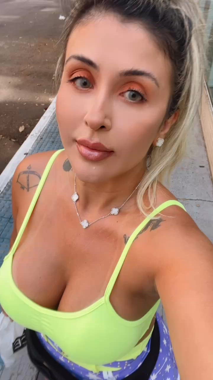 Vídeo Bárbara Andrade, Cachoeiro de Itapemirim ES - Sou uma linda loira gaúcha