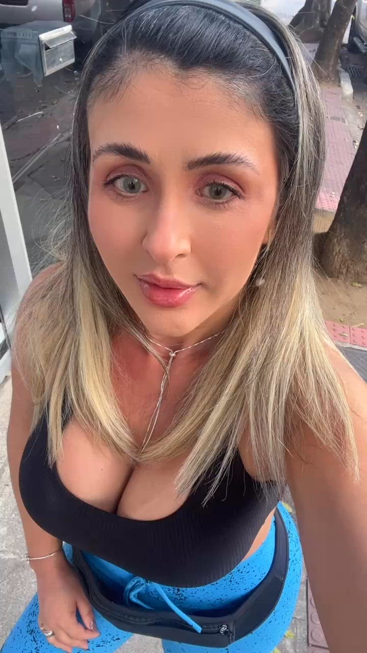 Vídeo Bárbara Andrade, Cachoeiro de Itapemirim ES - Sou uma linda loira gaúcha - Clique para assistir