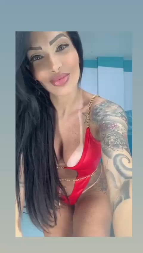 Vídeo Bella Portinari, Vitória ES - Estilo panicat - Clique para assistir