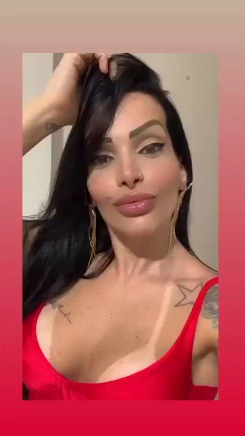 Vídeo Bella Portinari, Vitória ES - Estilo panicat - Clique para assistir