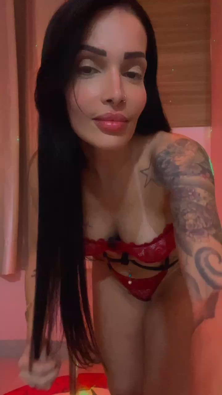 Vídeo Bella Portinari, Vitória ES - Estilo panicat - Clique para assistir