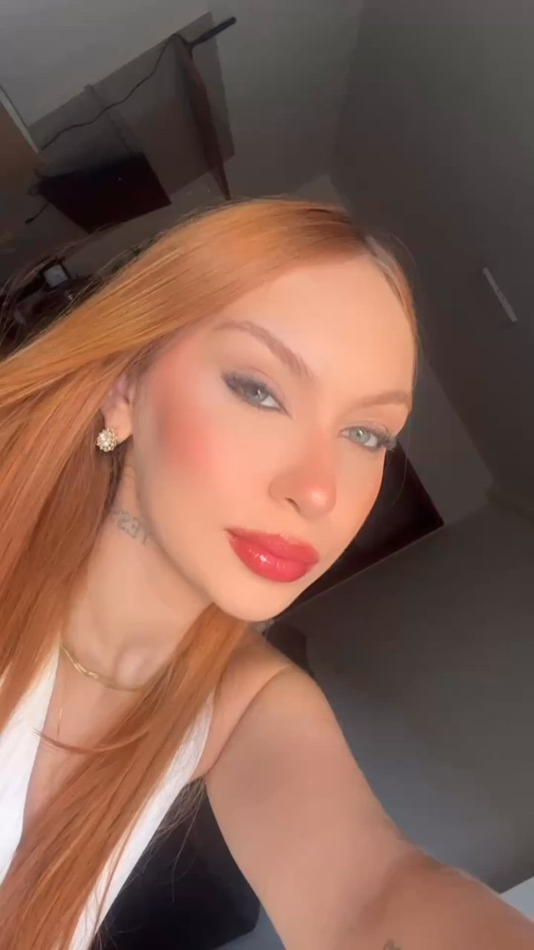 Vídeo Bianca Bicalho, Vitória ES - Mineirinha, alto padrão - Clique para assistir