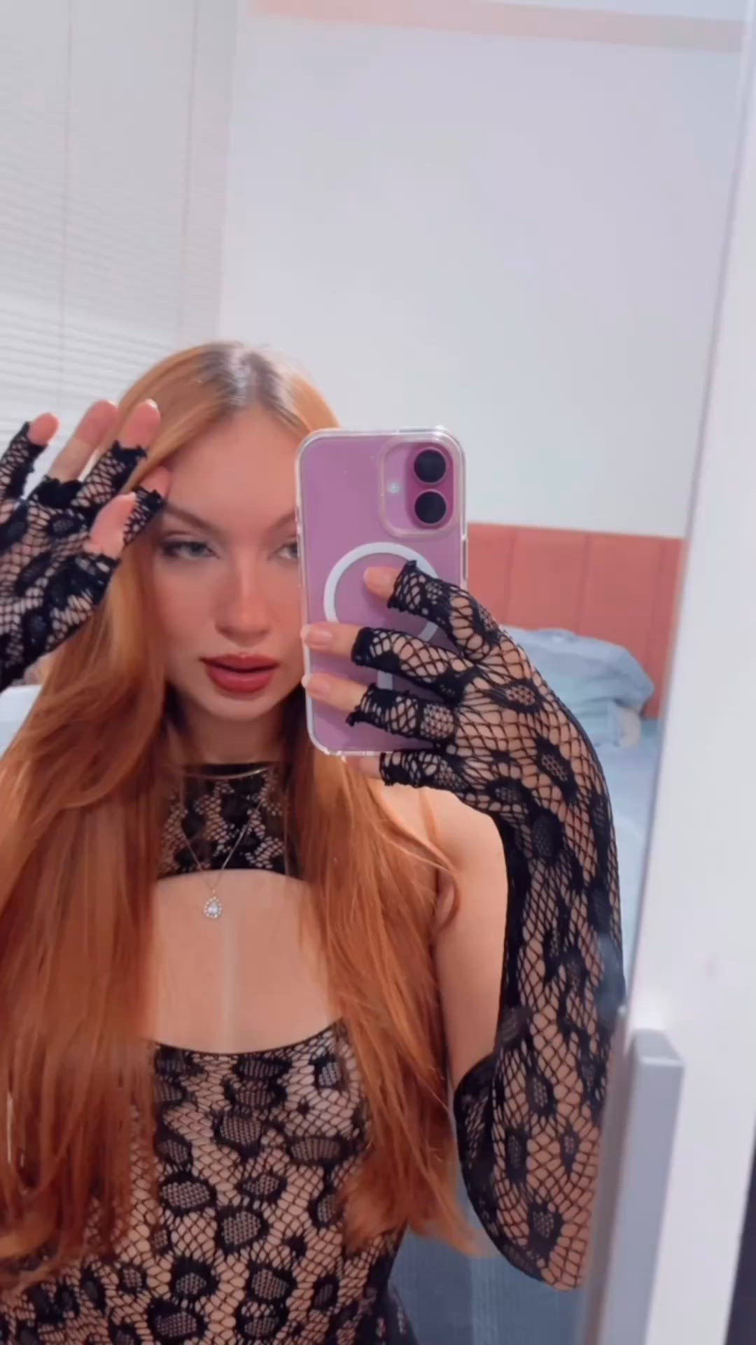 Vídeo Bianca Bicalho, Vitória ES - Mineirinha, alto padrão - Clique para assistir