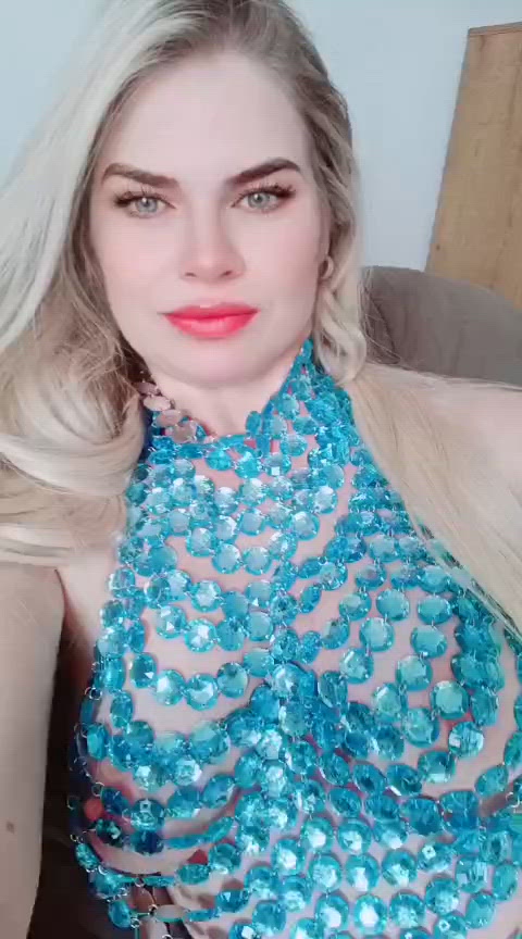 Vídeo Bianca Salles, Vila Velha ES - Loira natural,  estilo cavalona