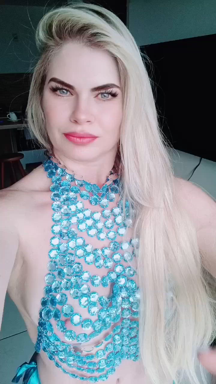 Vídeo Bianca Salles, Vila Velha ES - Loira natural,  estilo cavalona