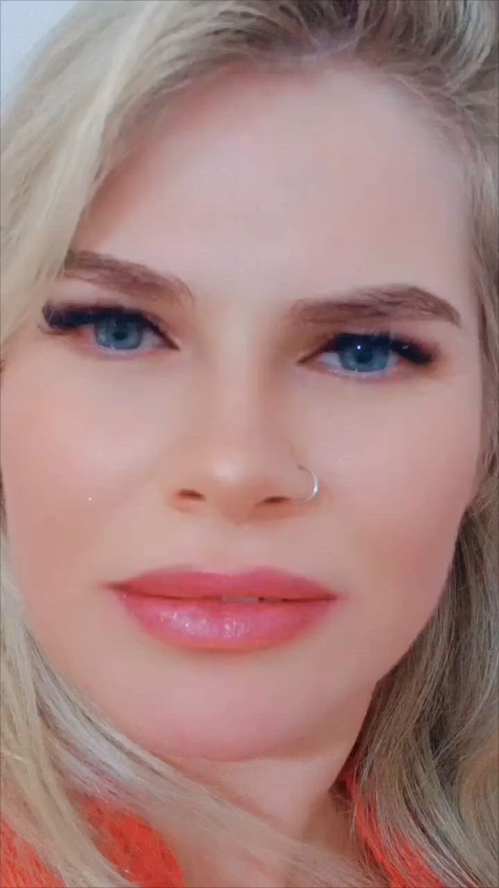 Vídeo Bianca Salles, Domingos Martins ES - Loira natural,  estilo cavalona