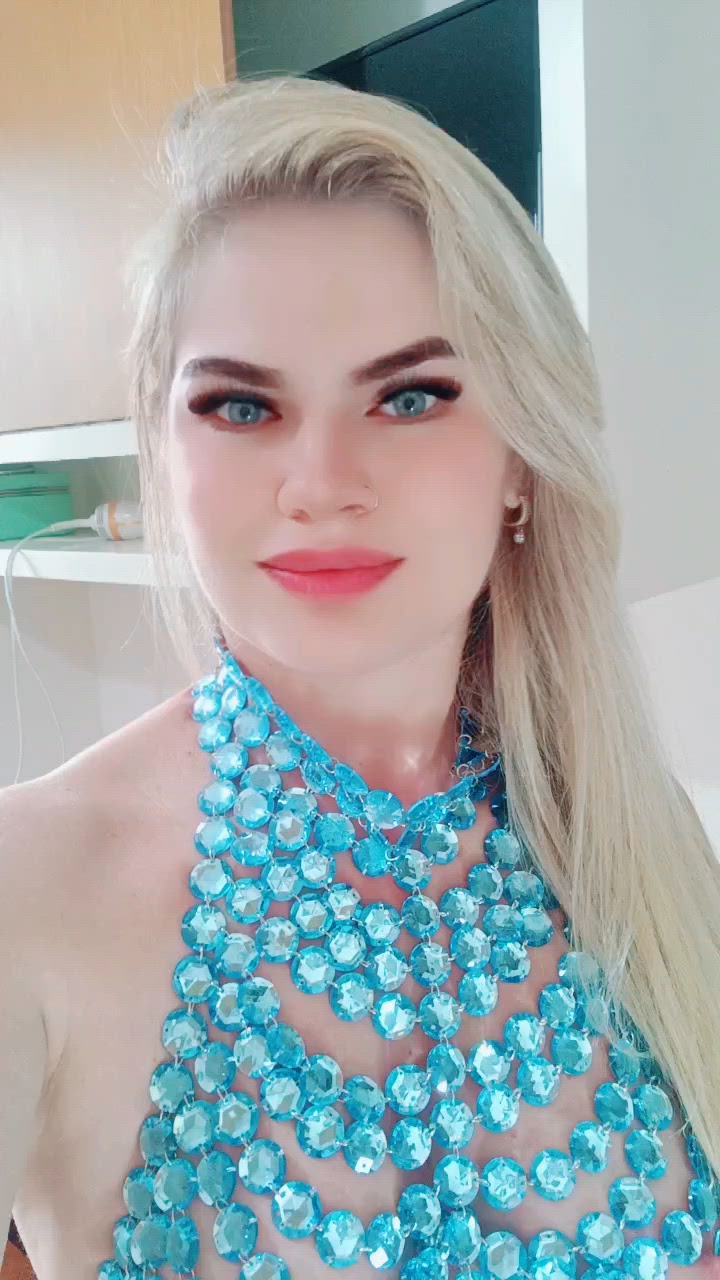 Vídeo Bianca Salles, Domingos Martins ES - Loira natural,  estilo cavalona