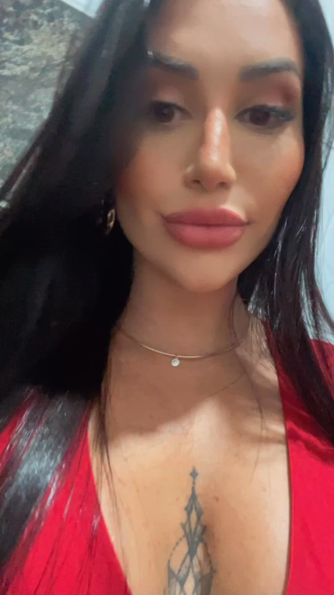 Vídeo Camila Ferrari, Vila Velha ES - Estilo namoradinha - Clique para assistir