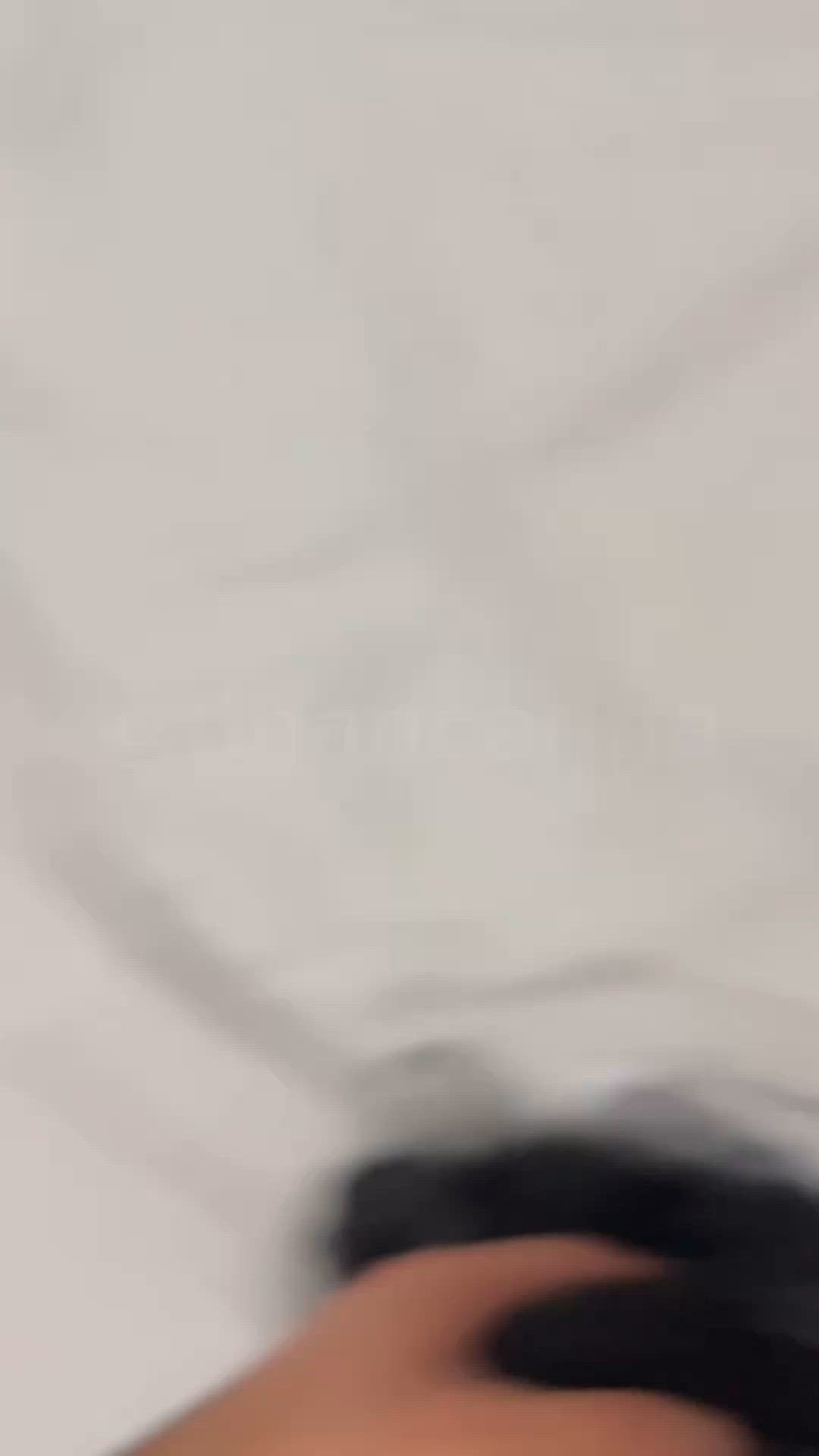 Vídeo Clara Aguiar, Vila Velha ES - Baixinha, tatuada, dançarina e muito safada - Clique para assistir