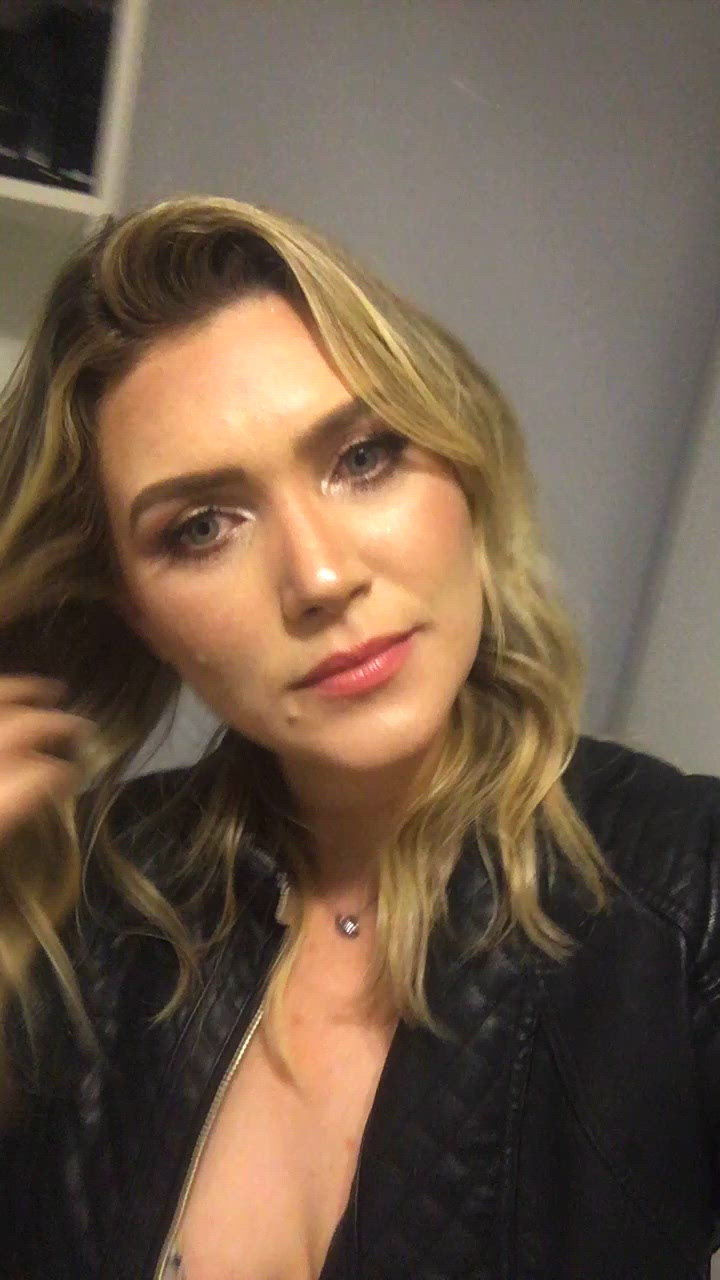 Vídeo Clara Duarte, Vitória ES - Alta classe