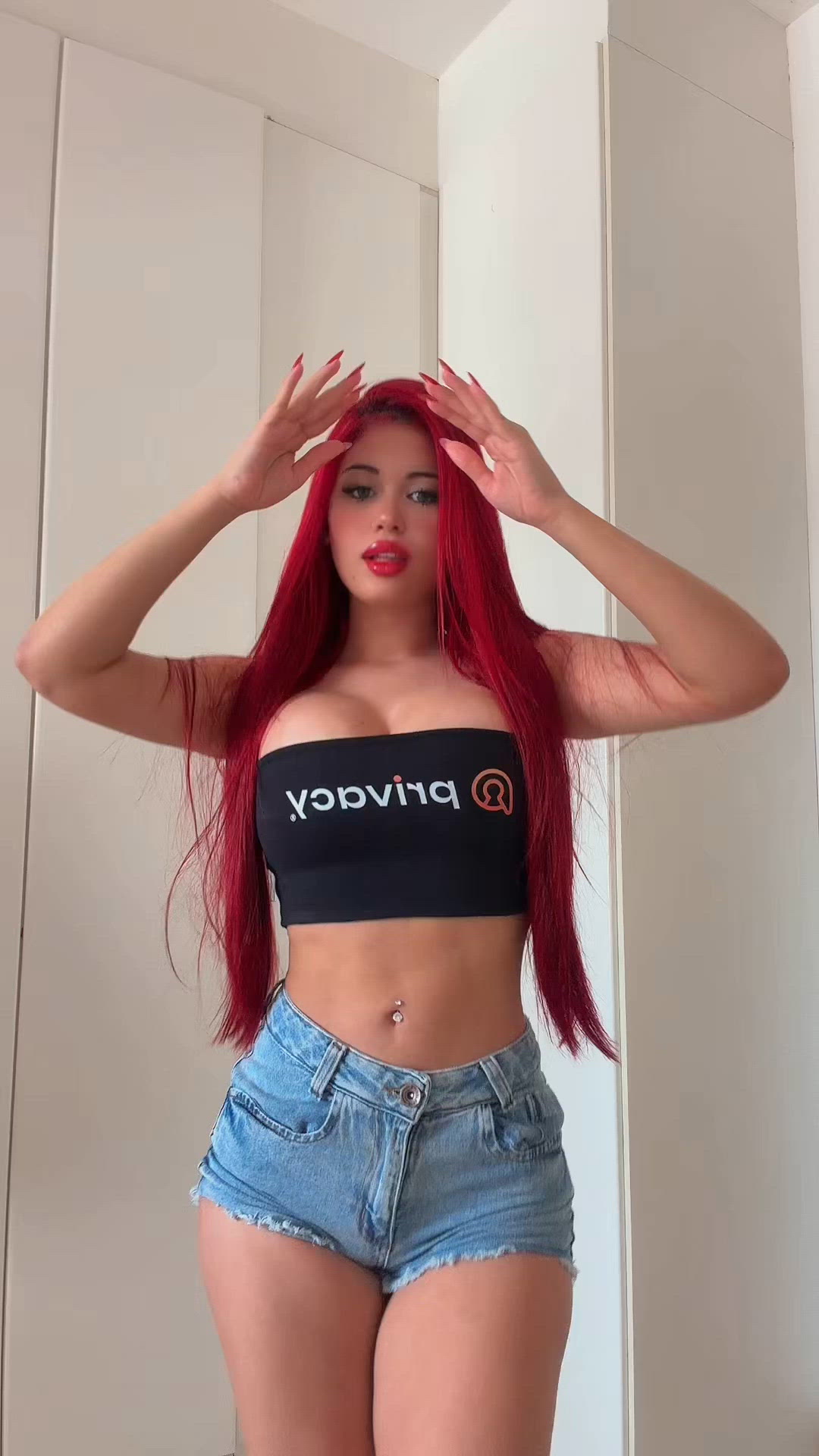 Vídeo Dani Mel, Vila Velha ES - A ruiva em chamas - Clique para assistir
