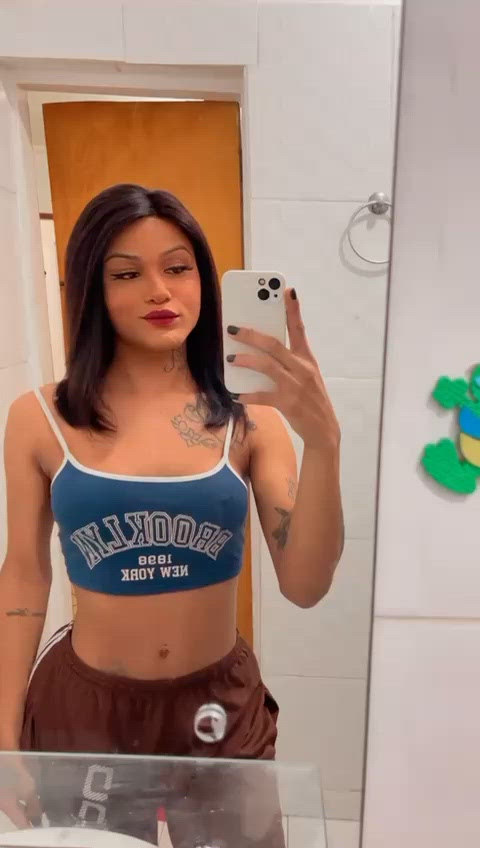 Vídeo Emilly Fernanda, Governador Valadares MG - Trans dotada - Clique para assistir
