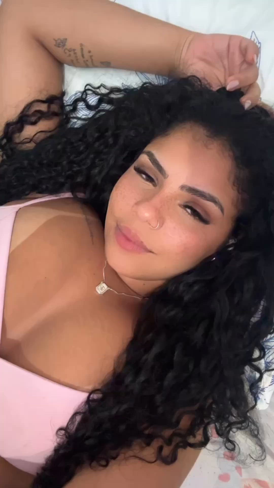 Vídeo Fabi Cabral, Montes Claros MG - A sua melhor escolha