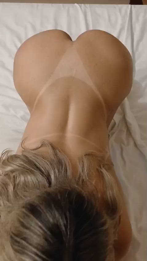 Vídeo Helena, Vitória ES - Linda, elegante, pequena e delicada