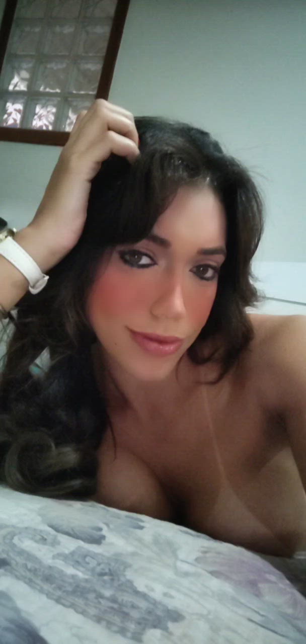 Vídeo Helena Nunes, Vila Velha ES - O seu prazer é o meu foco