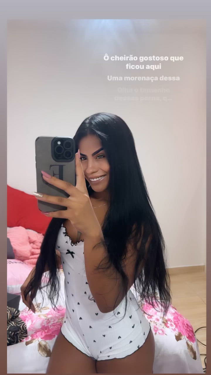 Vídeo Iara Sereya, Vitória ES - Estilo namoradinha - Clique para assistir