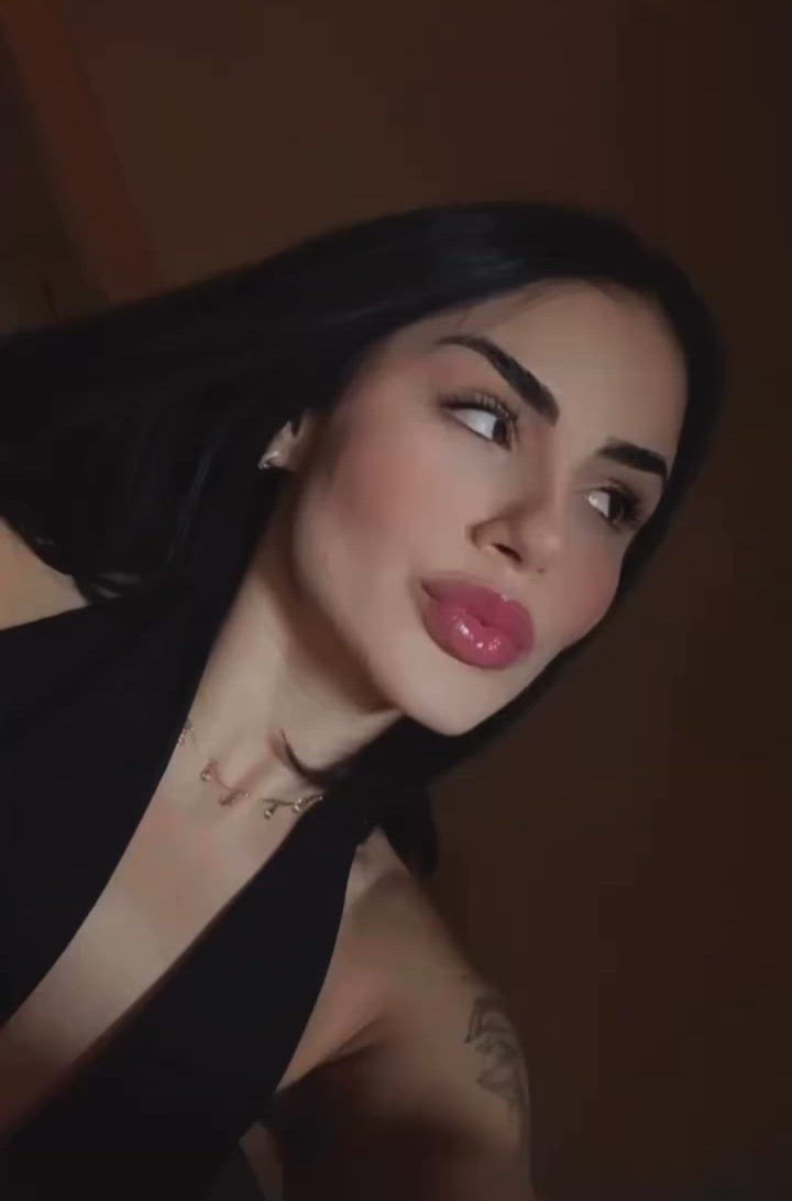 Vídeo Ingrid Melissa, Vitória ES - Sua melhor escolha - Clique para assistir