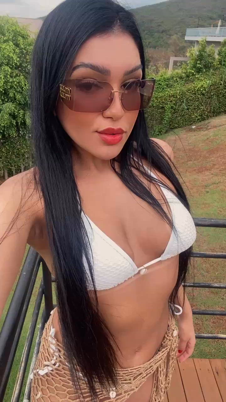 Vídeo Jade Ferrari, Vitória ES - Sou muito simpática e carinhosa, um encontro especial - Clique para assistir