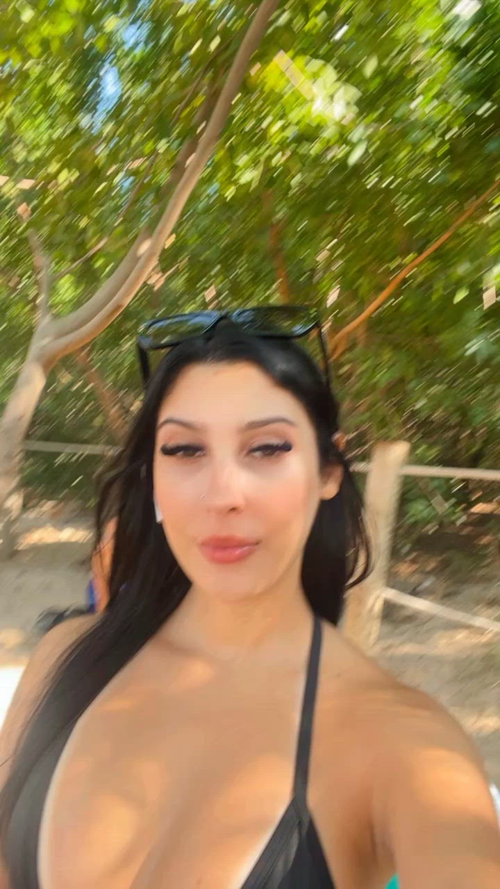 Vídeo Jess Sousa, Vitória ES - Toda naturalzinha - Clique para assistir