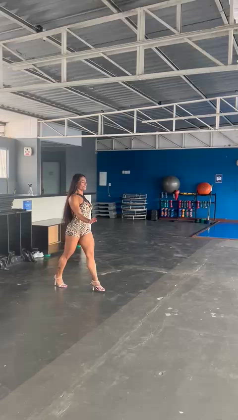 Vídeo Kakau Motta, Vila Velha ES - Musa do anal - Clique para assistir