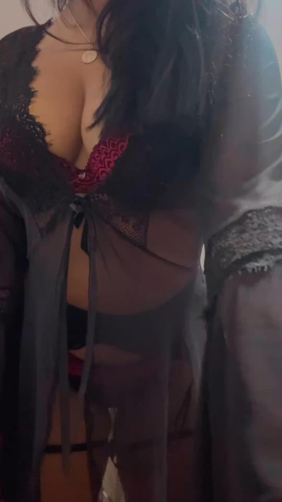 Vídeo Laura Bianchi, Venda Nova do Imigrante ES - Atendimento de alto nível e diferenciado - Clique para assistir