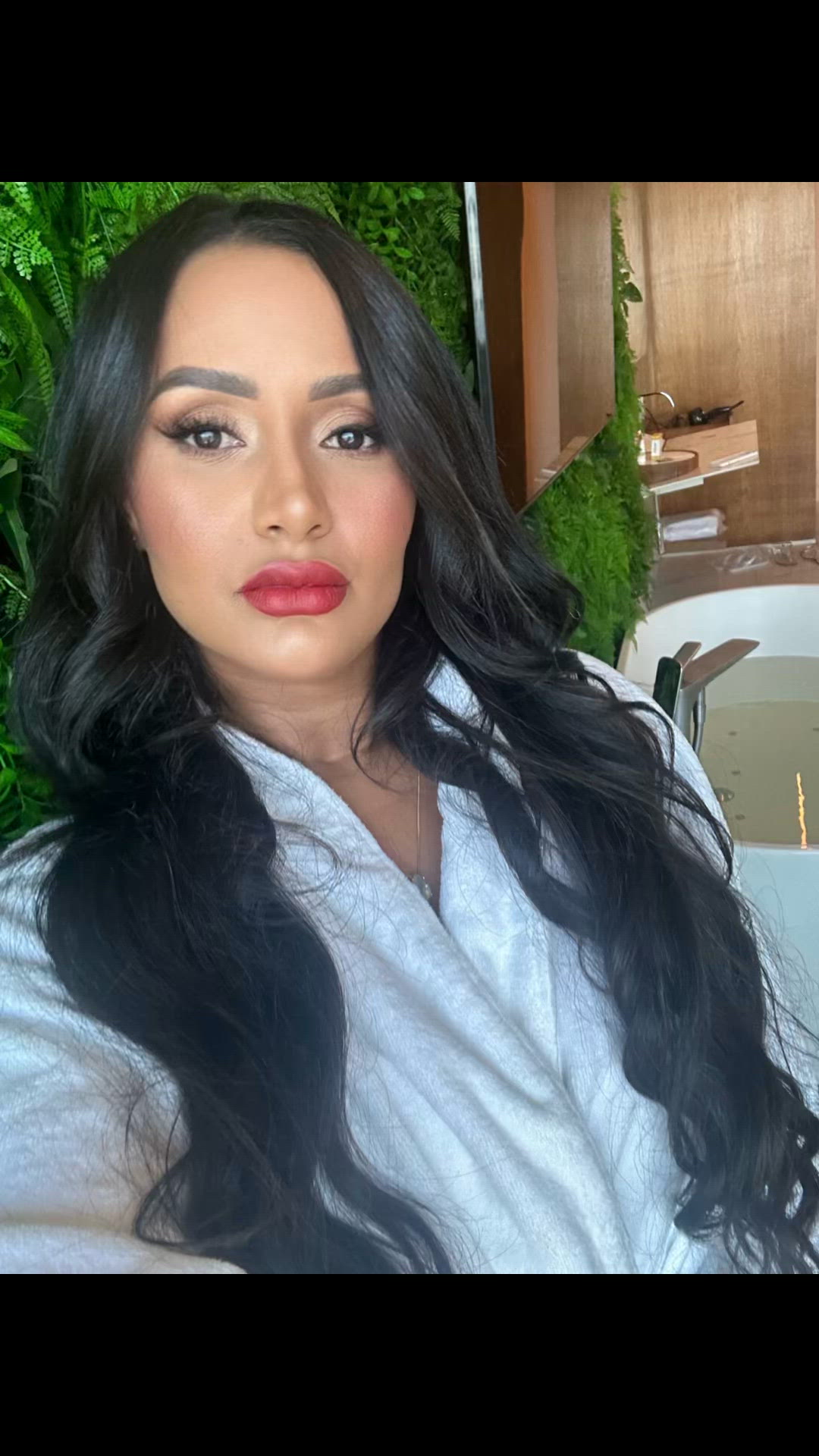 Vídeo Laura Blanco, Vitória ES - Especialista em massagem - Clique para assistir