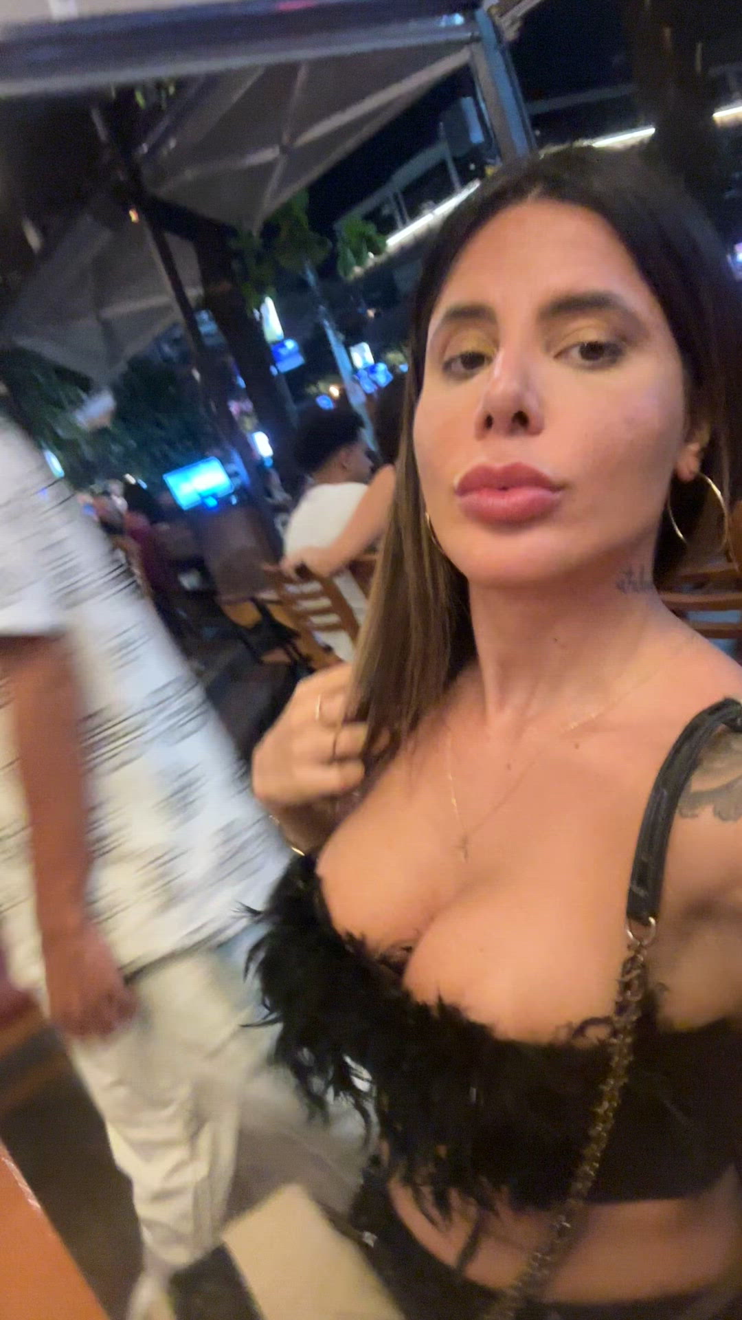 Vídeo Lauren Knoop, Vitória ES - Carioca, atendimento alto padrão - Clique para assistir