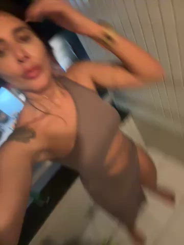 Vídeo Lauren Knoop, Vitória ES - Carioca, atendimento alto padrão - Clique para assistir