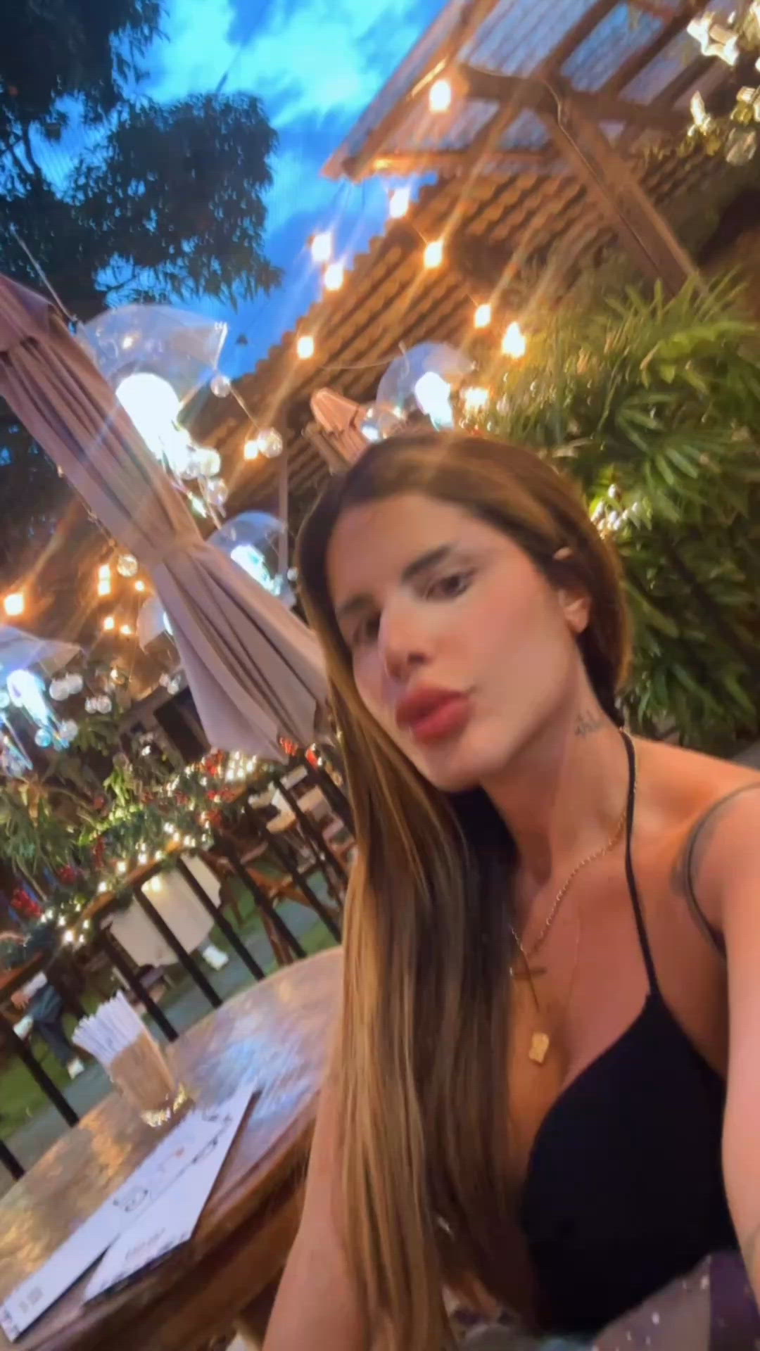 Vídeo Lauren Knoop, Vitória ES - Carioca, atendimento alto padrão - Clique para assistir