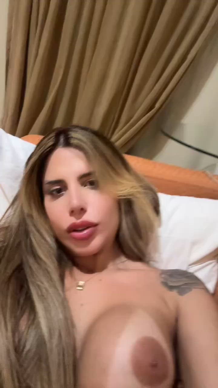 Vídeo Lauren Knoop, Vitória ES - Carioca, atendimento alto padrão - Clique para assistir