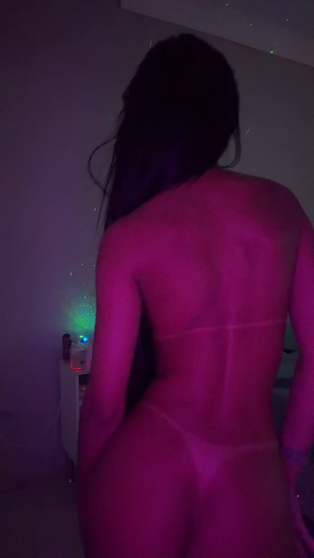 Vídeo Letícia Souza, Vila Velha ES - Ninfeta provocante - Clique para assistir