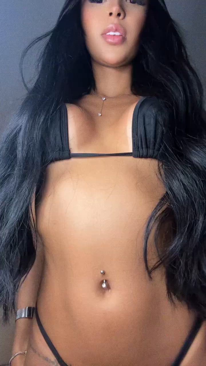 Vídeo Letícia Souza, Vila Velha ES - Ninfeta provocante - Clique para assistir