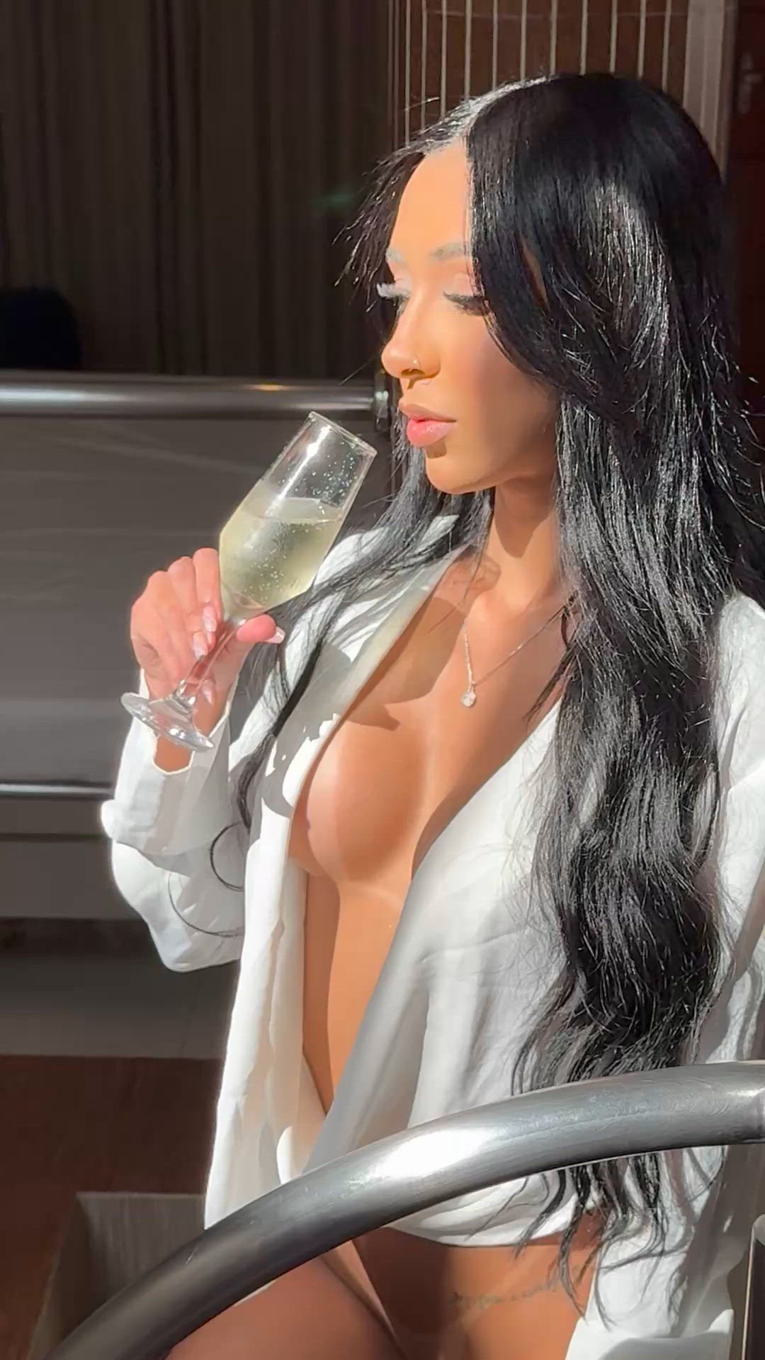 Vídeo Letícia Souza, Vila Velha ES - Ninfeta provocante - Clique para assistir