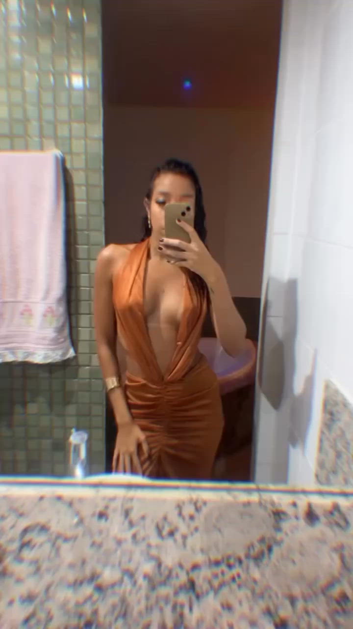 Vídeo Livia Nunes, Vila Velha ES - Exclusividade e discrição - Clique para assistir