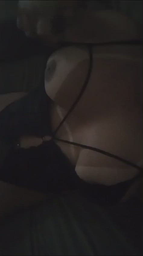 Vídeo Manu Medeiros, Colatina ES - Uma gata de alto nível para homens de bom gosto - Clique para assistir