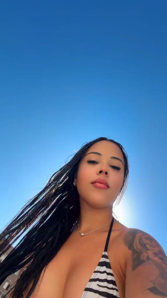 Vídeo Maya Melo, Vitória ES - Acompanhante de luxo - Clique para assistir
