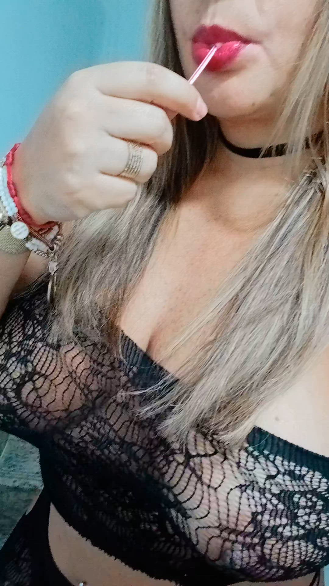 Vídeo Mel Suita, Santa Teresa ES - Loira sapeca