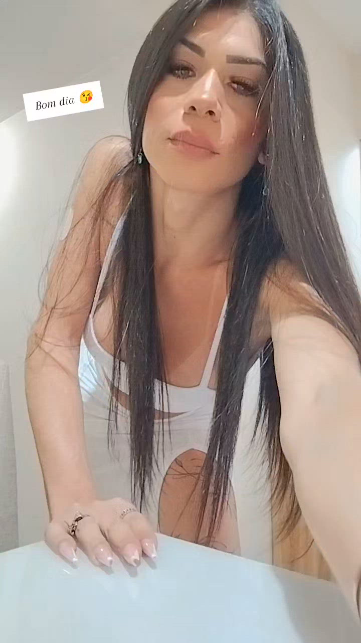 Vídeo Myrella Bela, Vitória ES - Professora de iniciantes