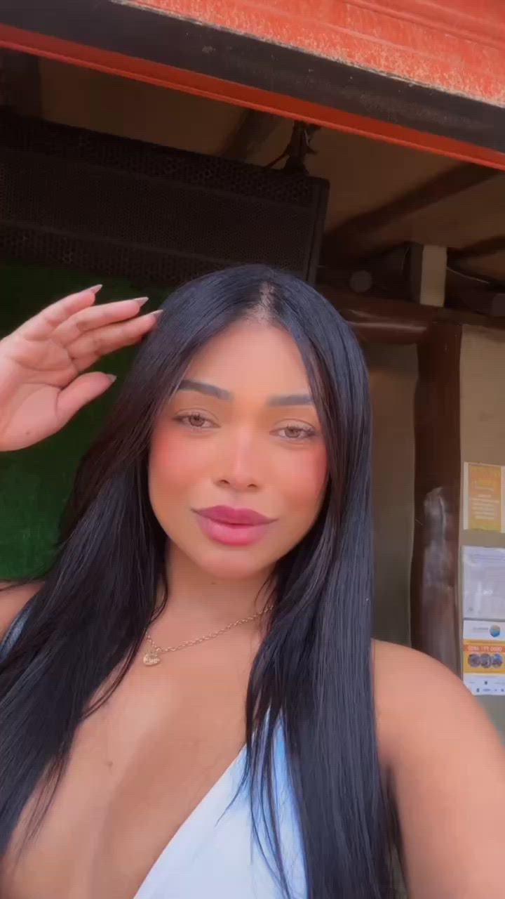 Vídeo Nataly Maya, Vitória ES - O charme da simplicidade