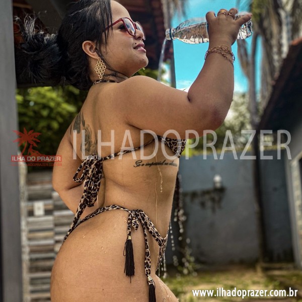 Nicolle Prado, Belo Horizonte MG - Anãzinha bronzeada do sexo inesquecível - Anãzinha bronzeada do sexo inesquecível 