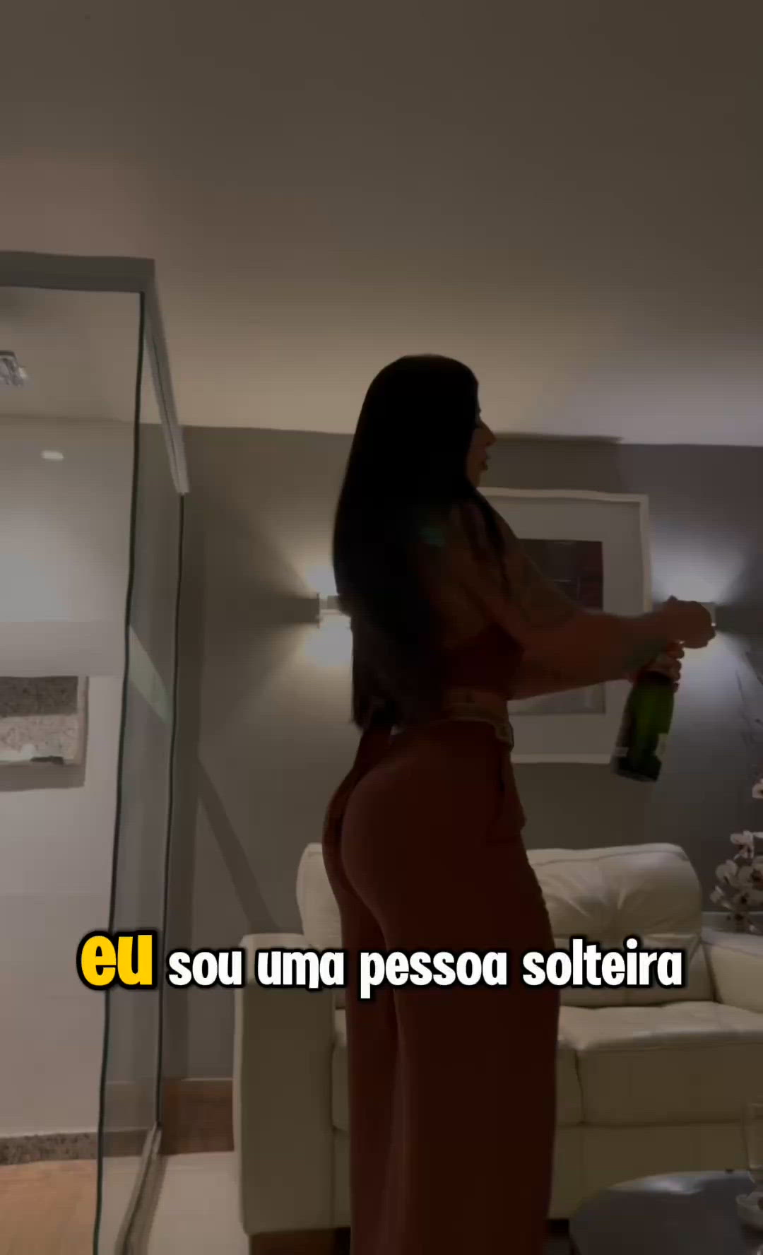 Vídeo Nycoli Ferrari, Vitória ES - Acompanhante de luxo