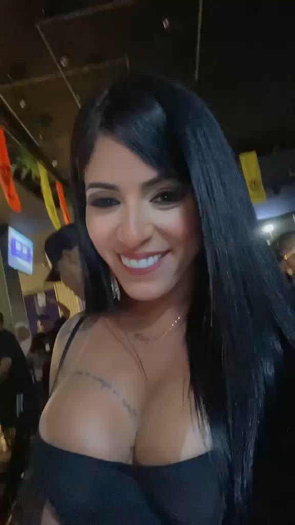 Vídeo Nycoli Ferrari, Vitória ES - Acompanhante de luxo - Clique para assistir