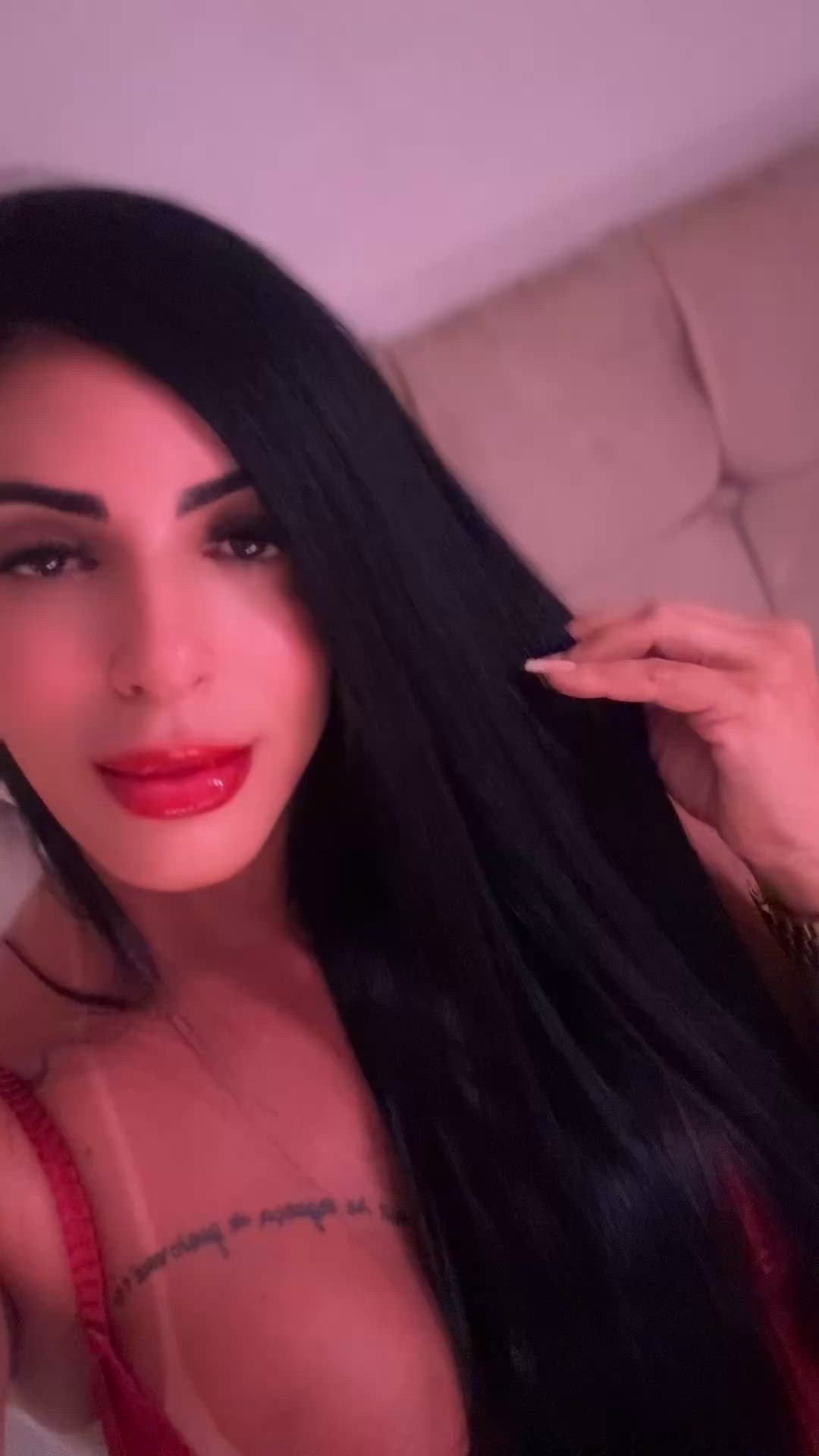 Vídeo Nycoli Ferrari, Vila Velha ES - Acompanhante de luxo - Clique para assistir